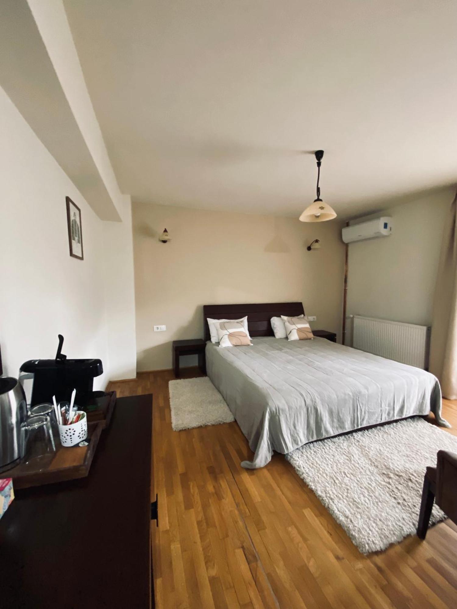 Cetatuia Hotel Măgura Eksteriør billede