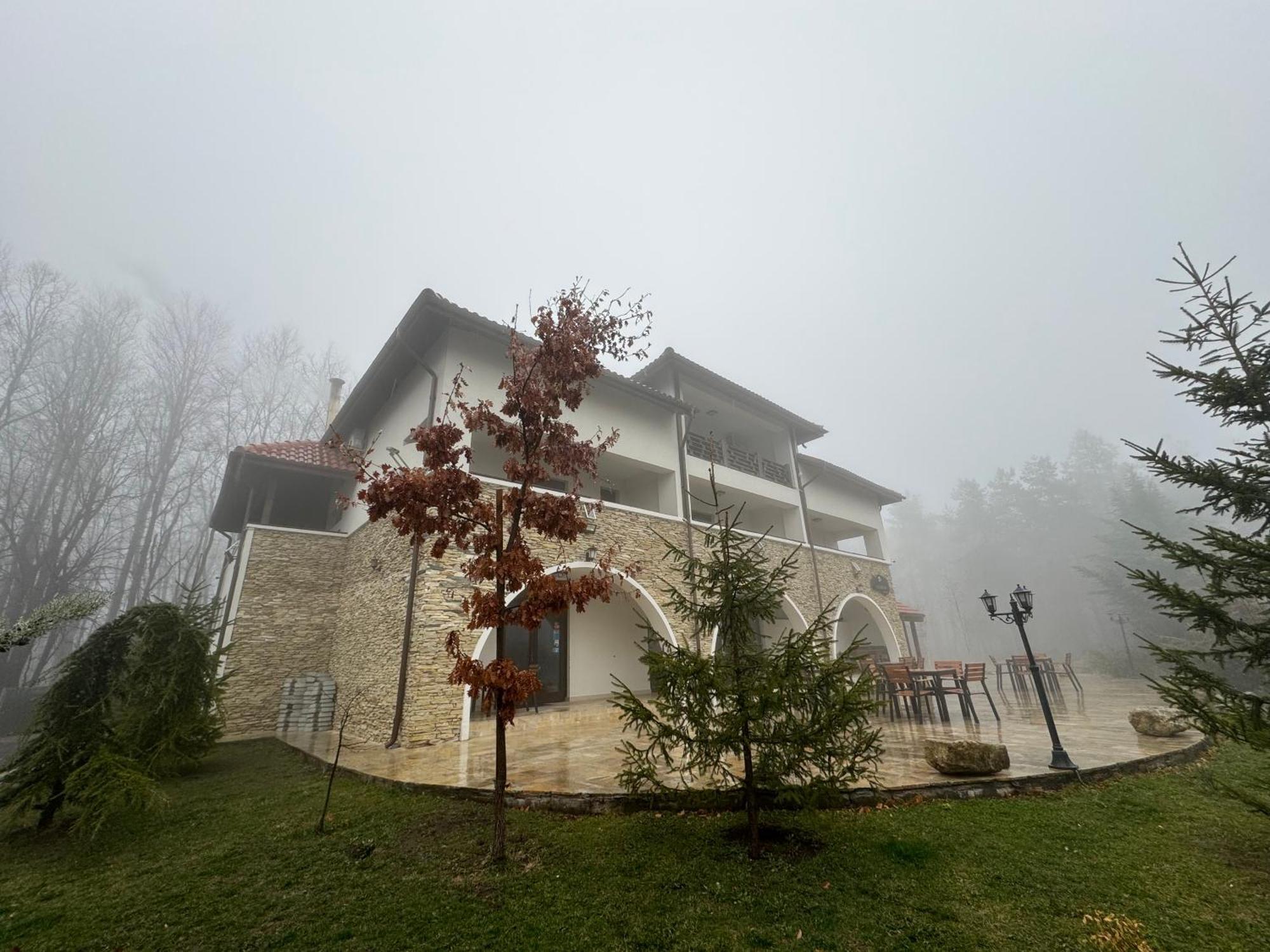 Cetatuia Hotel Măgura Eksteriør billede